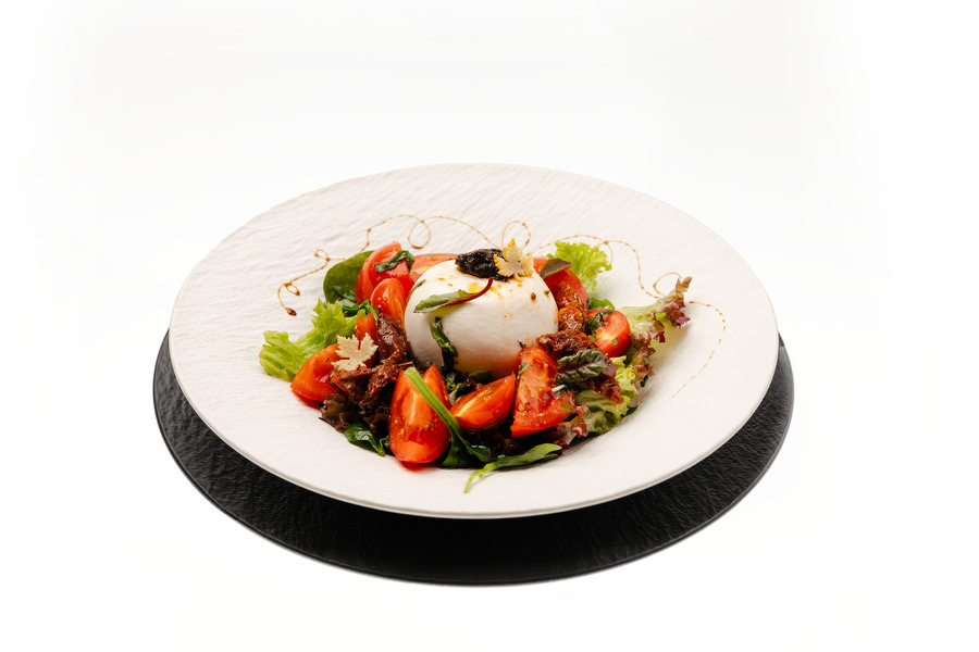 BURRATA AL TARTUFO CON INSALATA MISTO